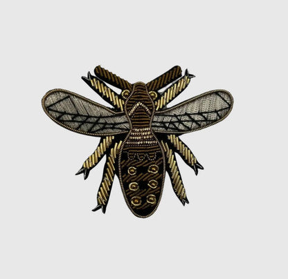 Coffret Cadeau Chaud et Tendance avec Chaussettes & Broche