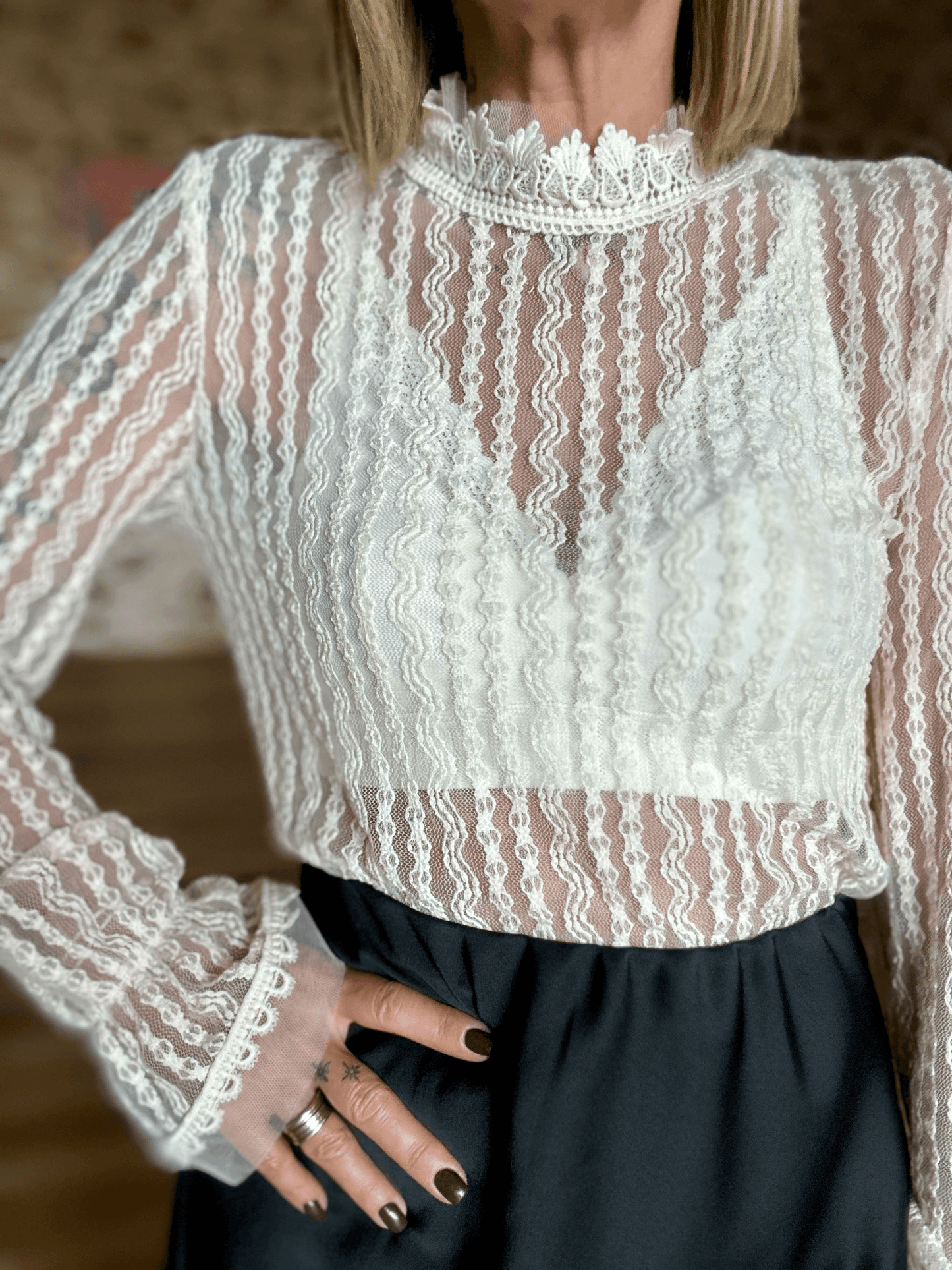 Top dentelle - Vénus - Vestiaire du Sud