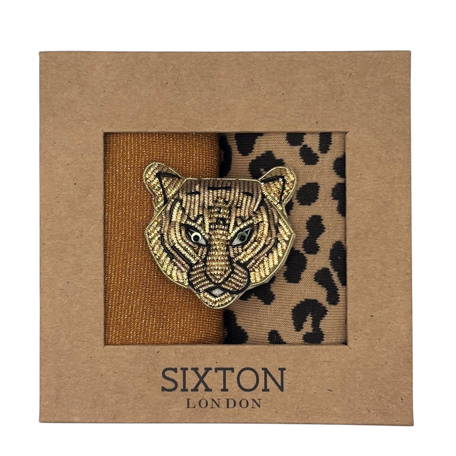 deux paires de chaussettes imprimée léopard