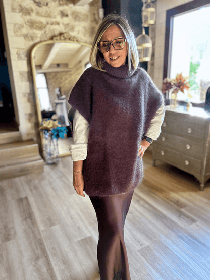Pull mohair sans manches Maia Johanna Paris, coupe oversize et col roulé, idéal pour un style casual-chic automne hiver.